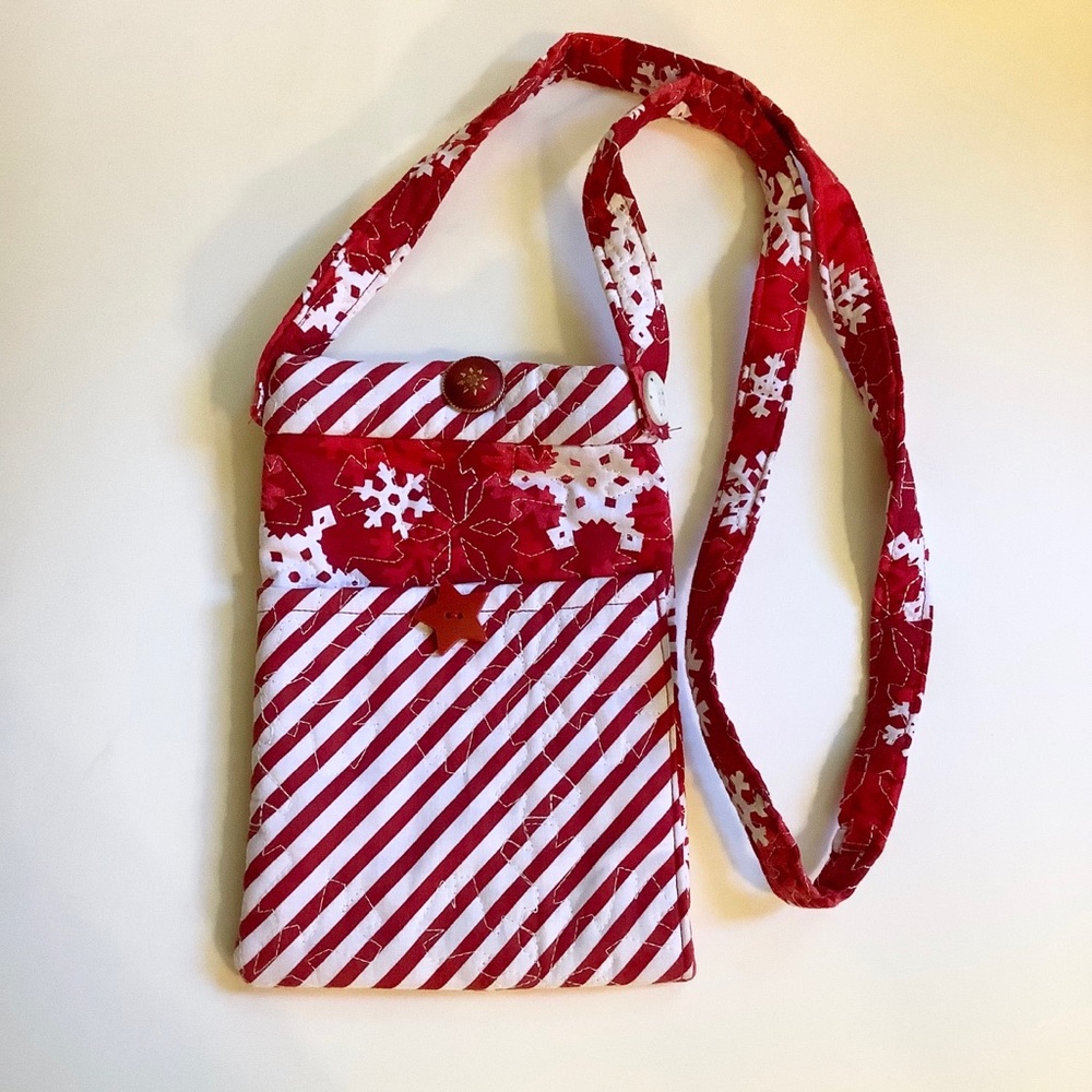 NEW Handmade Quilted Christmas Handbag